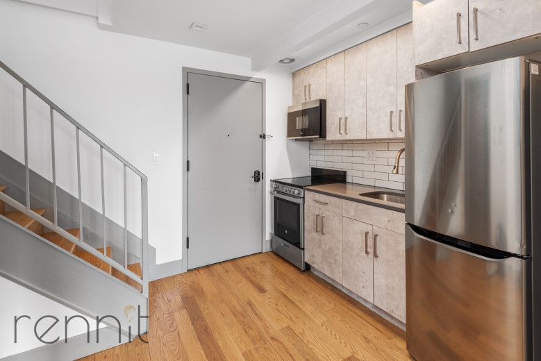 1443 Lincoln Pl, Apt 4F Image 2