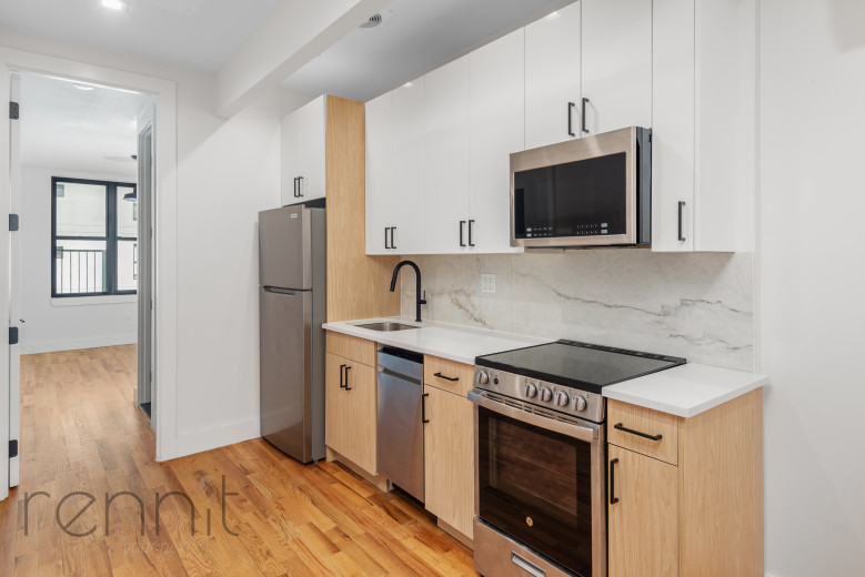 702 Evergreen Ave, Apt 2L Image 3