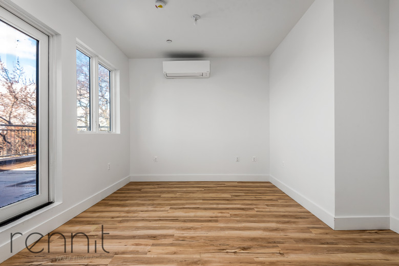 1115 Decatur St, Apt 4B Image 2