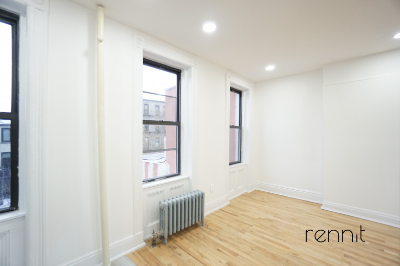 456 Kosciuszko St, Apt 2 Image 4