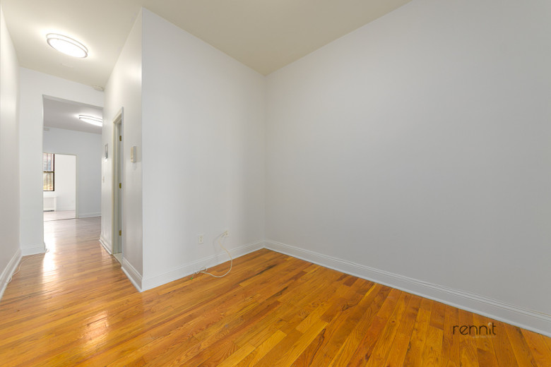 218 MacDougal St, Apt 1R Image 2