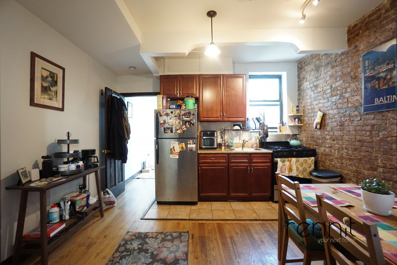 817 St Johns Pl, Apt 3C Image 12