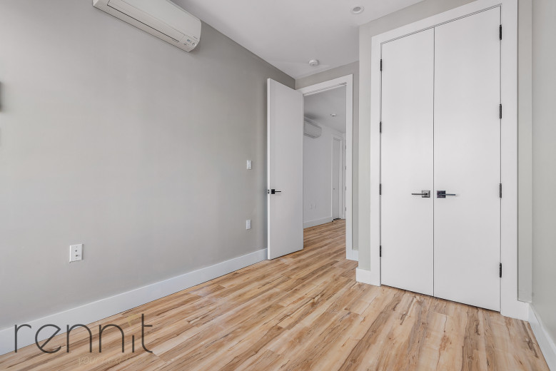 1115 Decatur St, Apt 3B Image 4