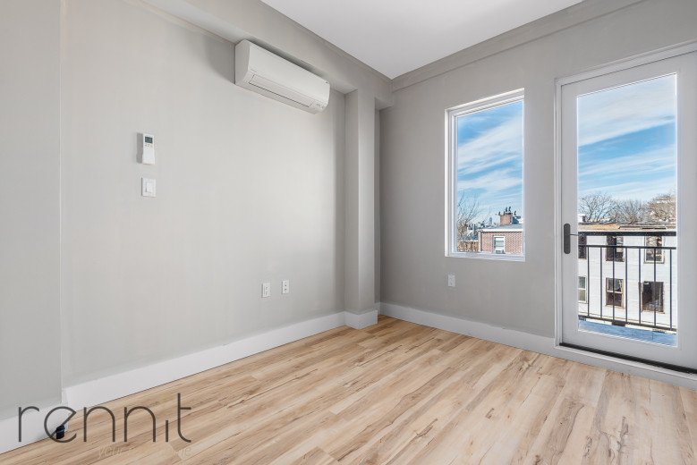 1115 Decatur St, Apt 3B Image 8