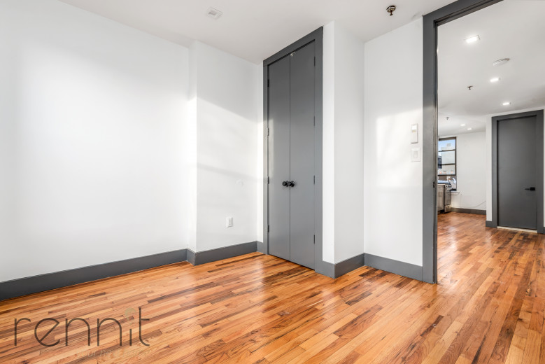 147 Utica Ave, Apt 4B Image 5