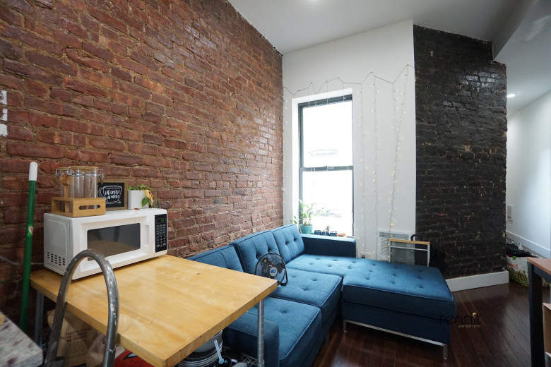167 Starr St, Apt 2L Image 2