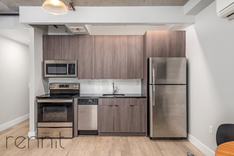 1930 Bedford Ave, Apt 5B Image 4