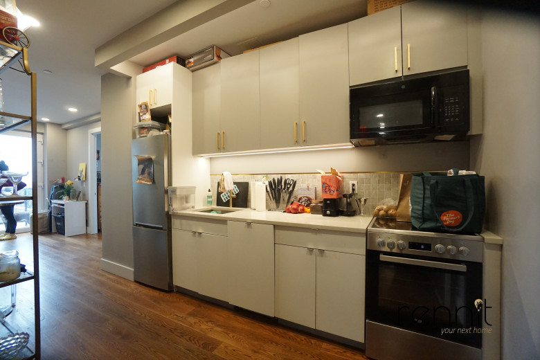 853 Lexington Ave, Apt 6C Image 3