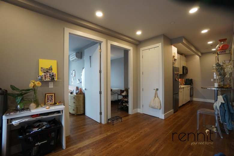 853 Lexington Ave, Apt 6C Image 4