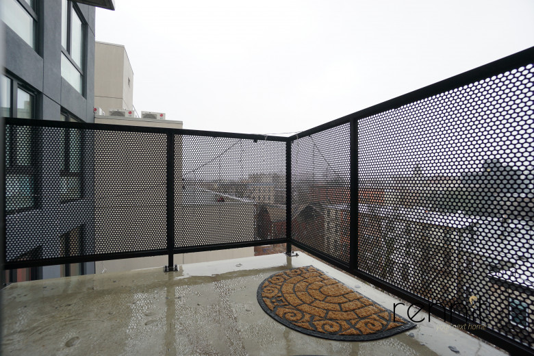 853 Lexington Ave, Apt 6C Image 9