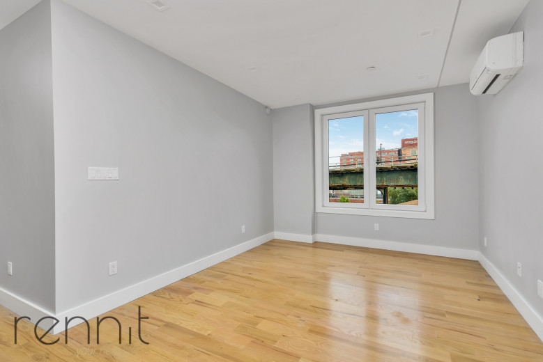 100 Suydam St, Apt 3A Image 1