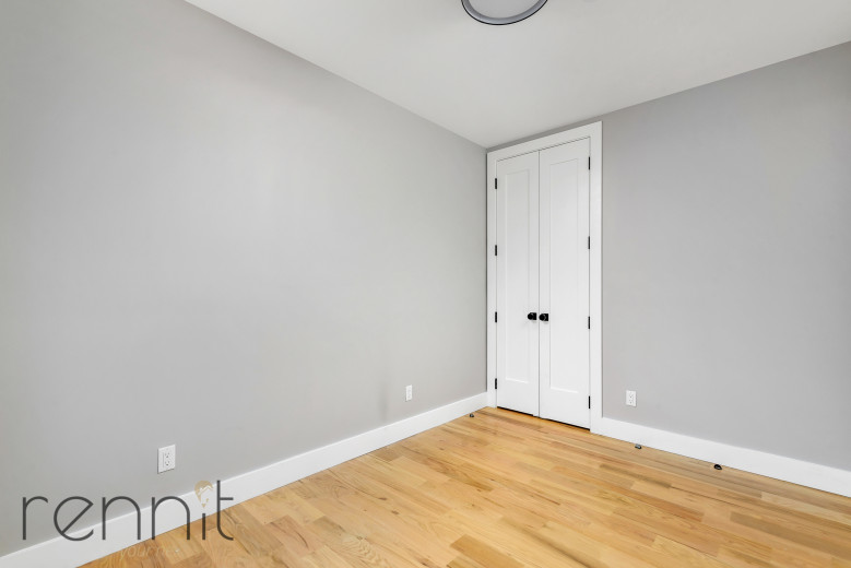 100 Suydam St, Apt 3A Image 10