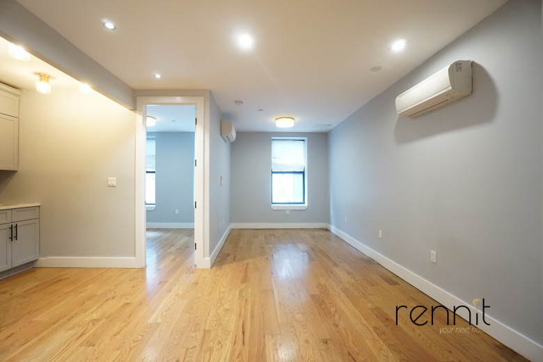 1160 Rogers Ave, Apt 3B Image 3