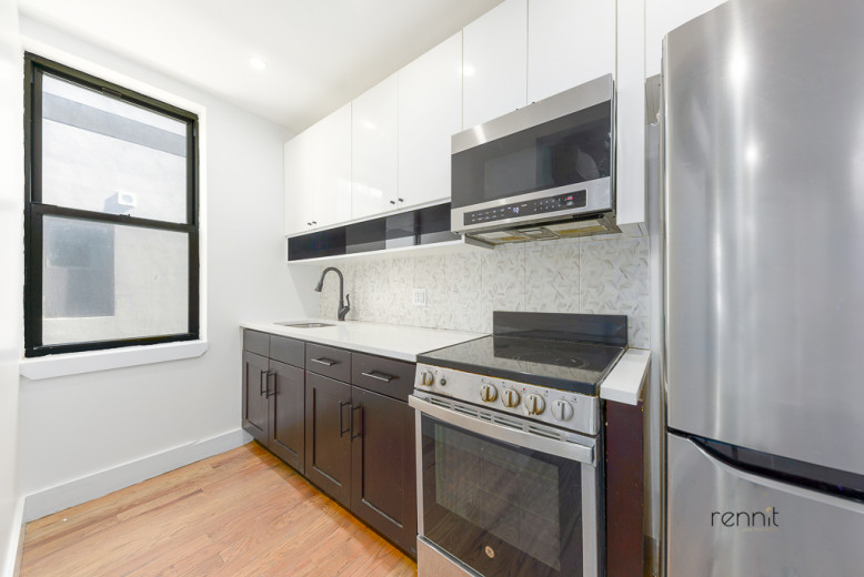223 Martense St, Apt 3F Image 3