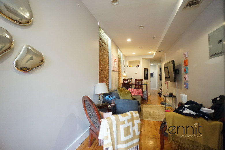 224 Schaefer St, Apt 3L Image 3