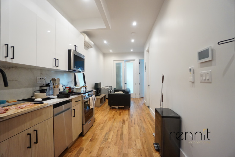702 Evergreen Ave, Apt 3R Image 17