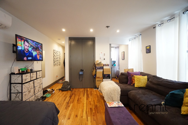 145 Utica Ave, Apt 4A Image 4