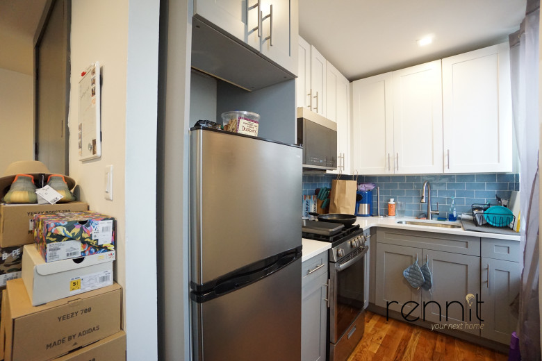 145 Utica Ave, Apt 4A Image 5