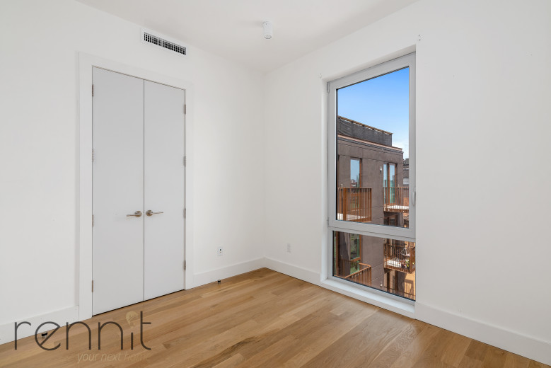 633 Marcy Ave, Apt 510 Image 11