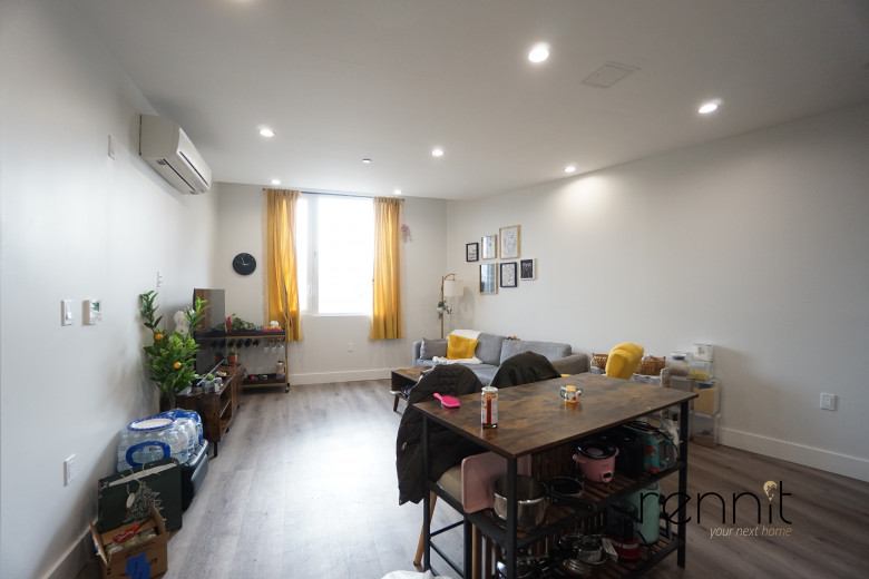 125 Kings Hwy, Apt 1D Image 1