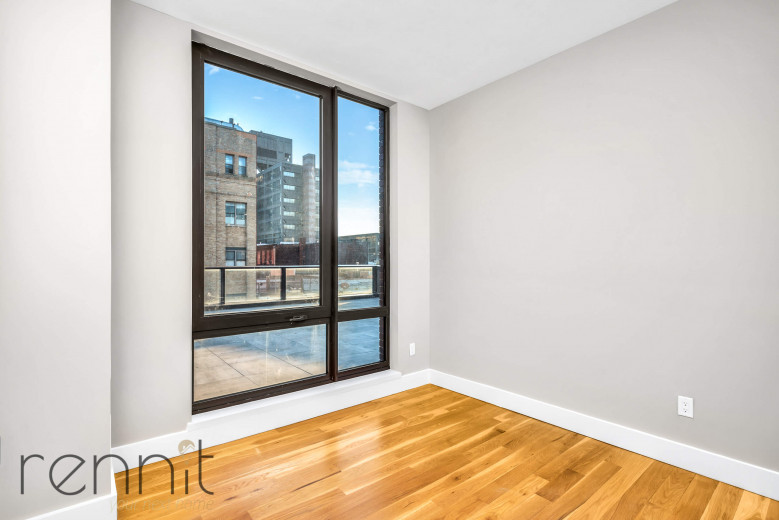 31 Debevoise St, Apt 4E Image 6