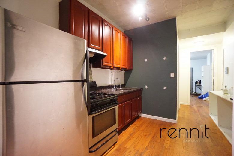 319 Jefferson St, Apt 1L Image 4