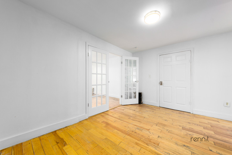 786 Lafayette Ave, Apt 1 Image 3
