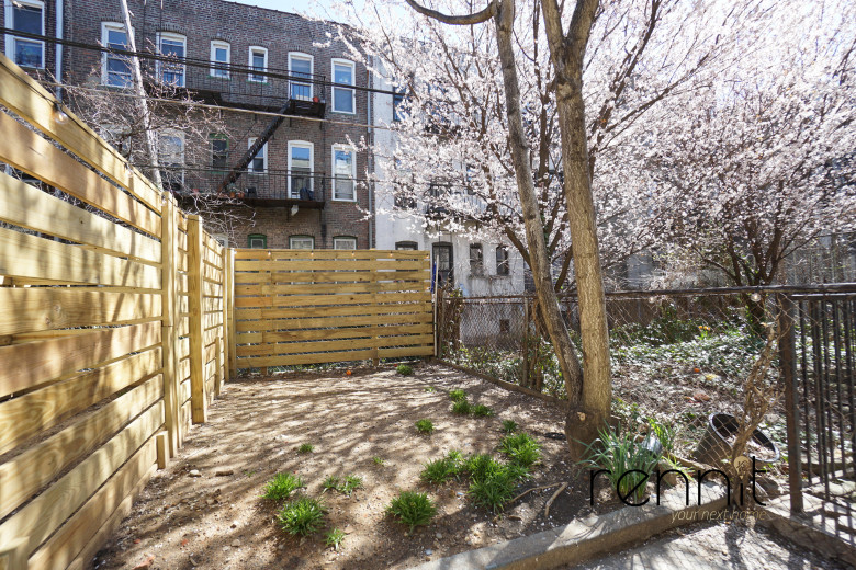 1708 Gates Ave, Apt 1D Image 13