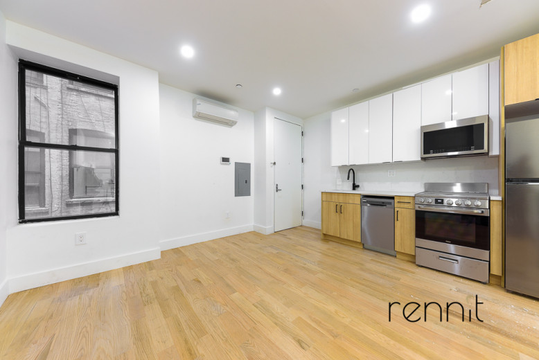 1708 Gates Ave, Apt 1D Image 2