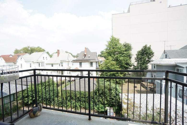 1565 New York Ave, Apt 2B Image 5