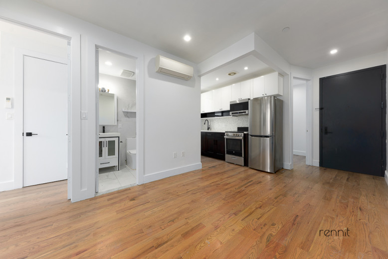 221 Martense St, Apt 3F Image 1