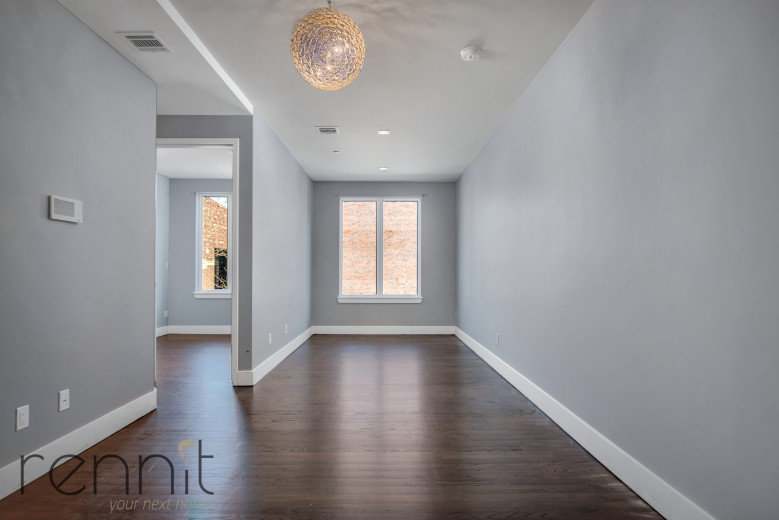 577 Van Buren St, Apt 3 Image 6