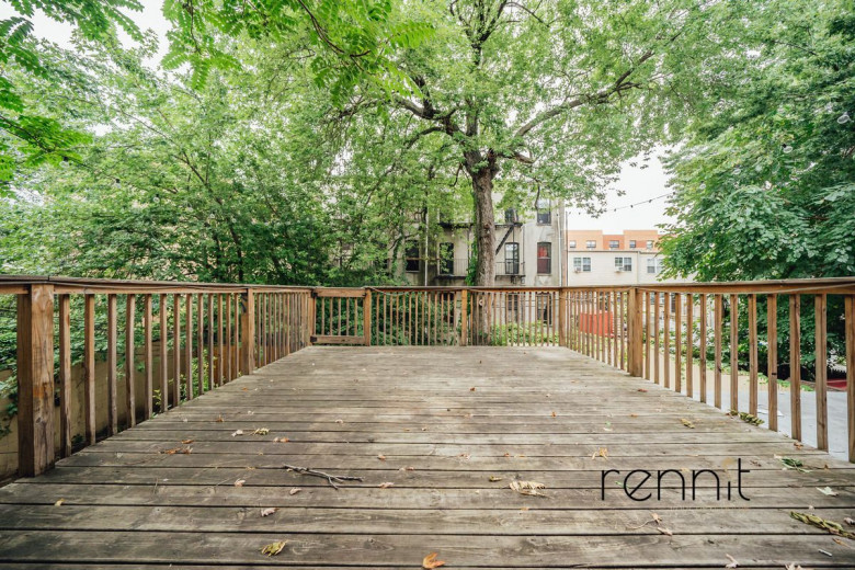 1160 Halsey St, Apt 2 Image 2