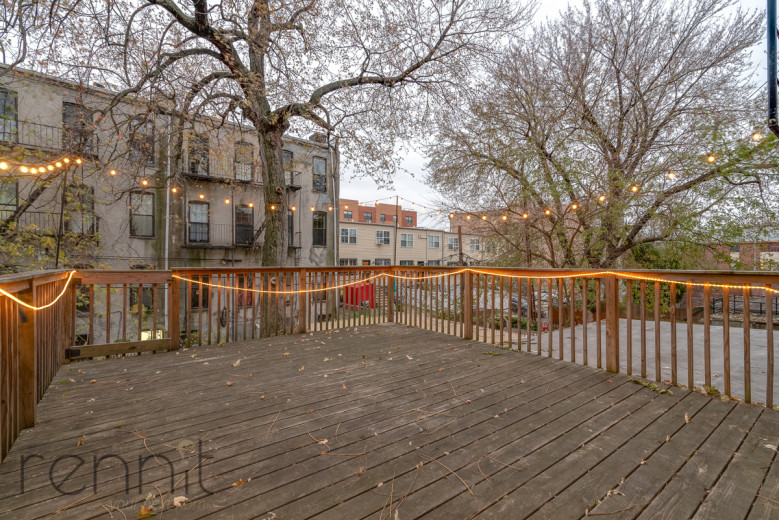 1160 Halsey St, Apt 2 Image 13