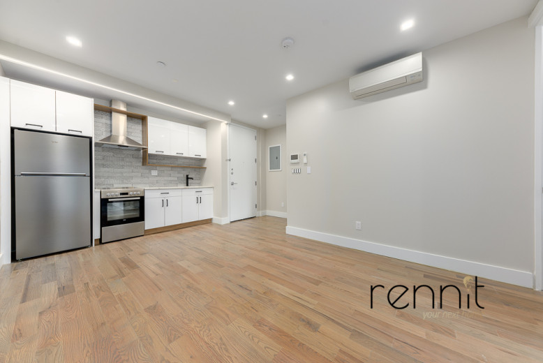 593 Rutland Rd, Apt 3R Image 1