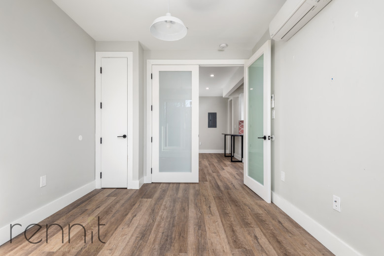 1198 Bedford Ave, Apt E Image 6