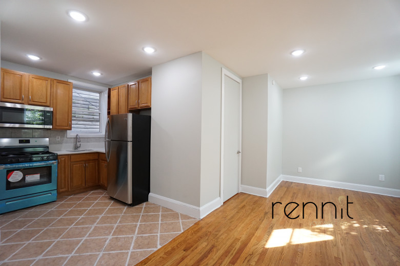 1916 Harman St, Apt 1R Image 2