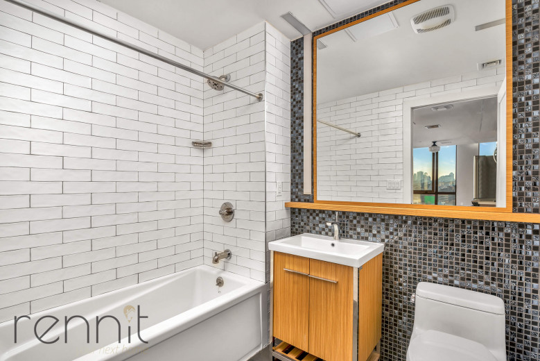 31 Debevoise St, Apt 12E Image 11