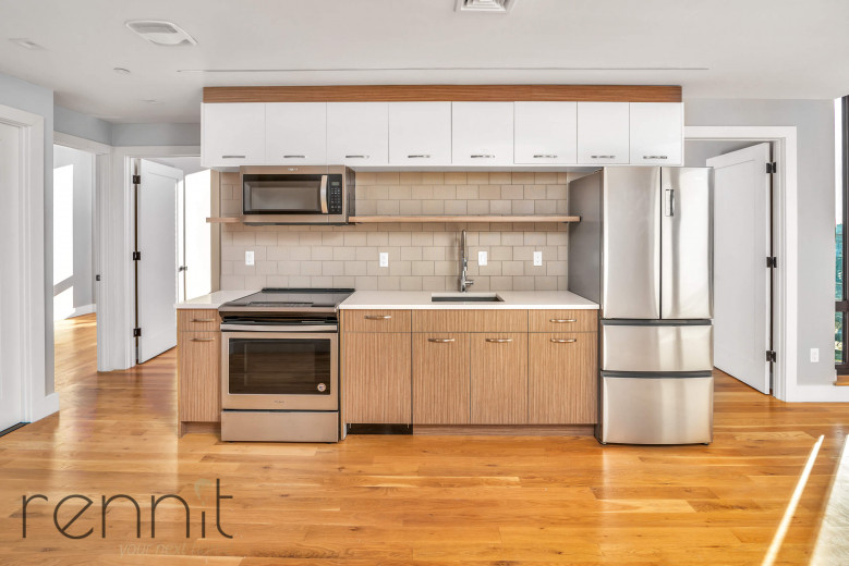 31 Debevoise St, Apt 12E Image 4