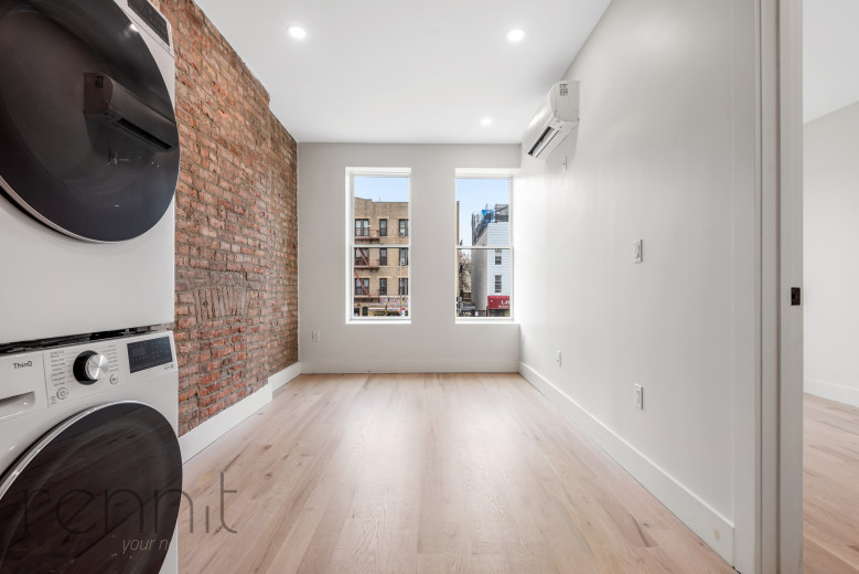 893 4th Ave, Apt 2R Image 10