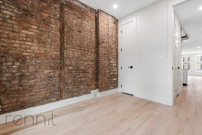 893 4th Ave, Apt 2R Image 6