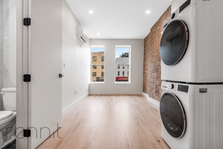 893 4th Ave, Apt 2L Image 10