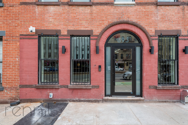 893 4th Ave, Apt 2L Image 15