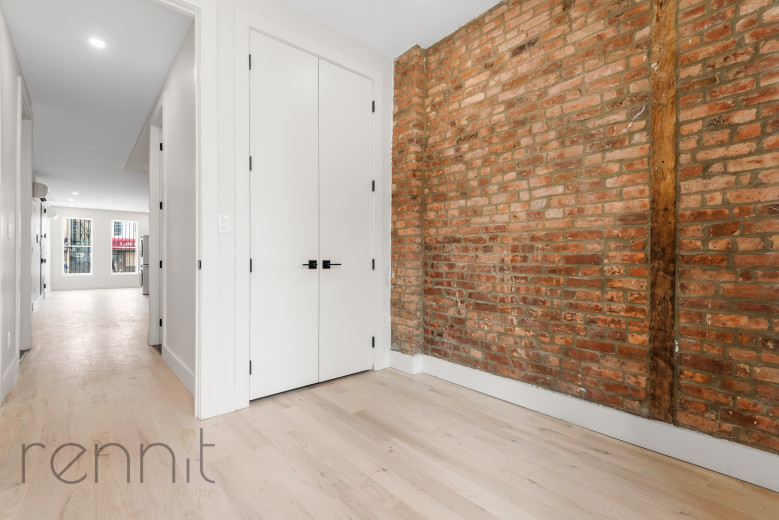 893 4th Ave, Apt 1L Image 11