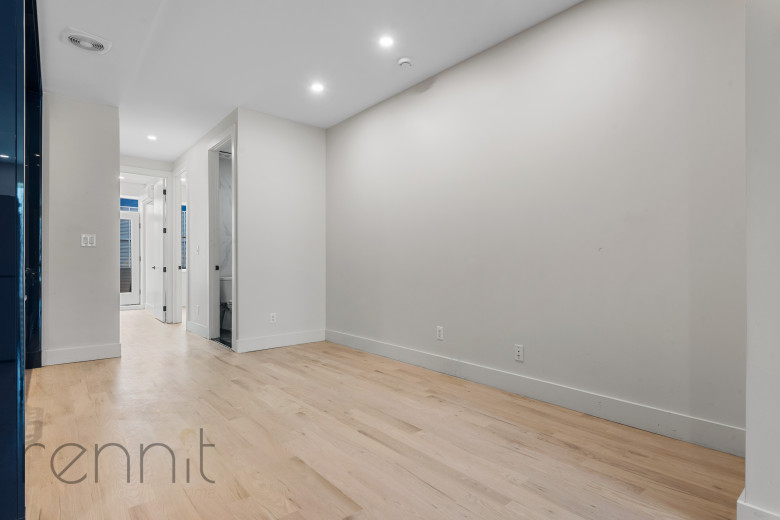 893 4th Ave, Apt 1L Image 4