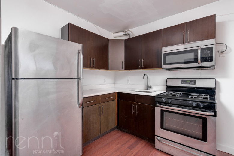 1026 Broadway, Apt 3 Image 2
