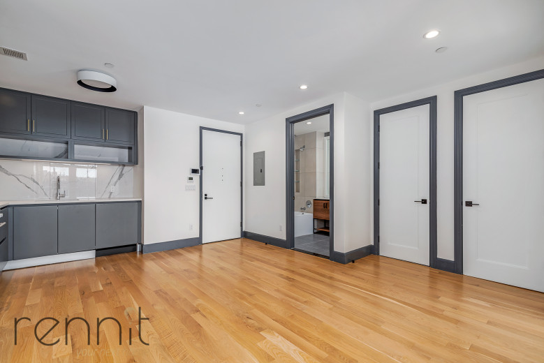 1430 Fulton St, Apt 301 Image 3