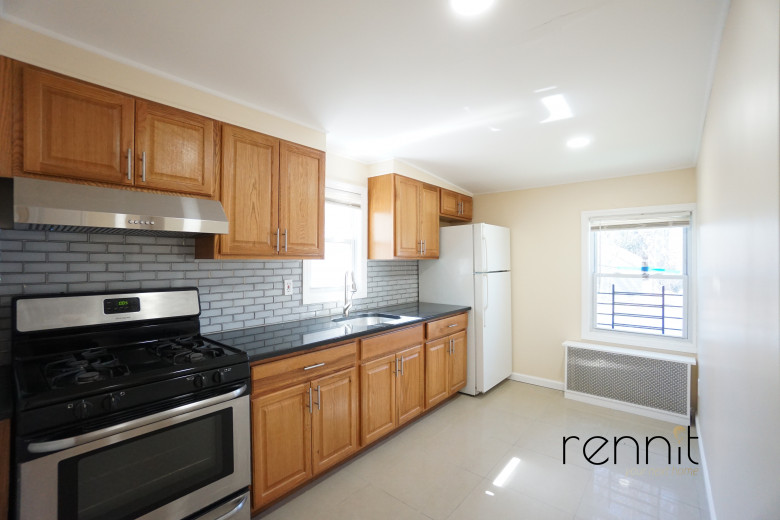 1726 Rockaway Pkwy, Apt 2 Image 2