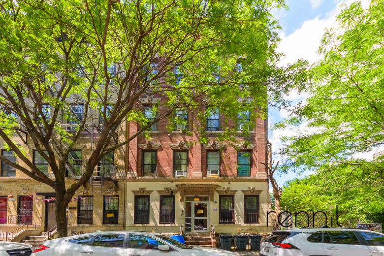 319 Jefferson St, Apt 1R Image 10