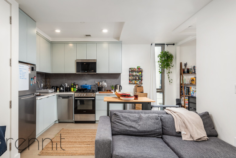 33 Little Nassau St, Apt 907 Image 2